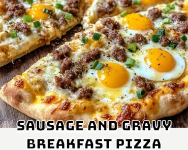 Sausage and Gravy Breakfast Pizza