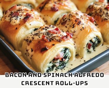 Bacon and Spinach Alfredo Crescent Roll-Ups